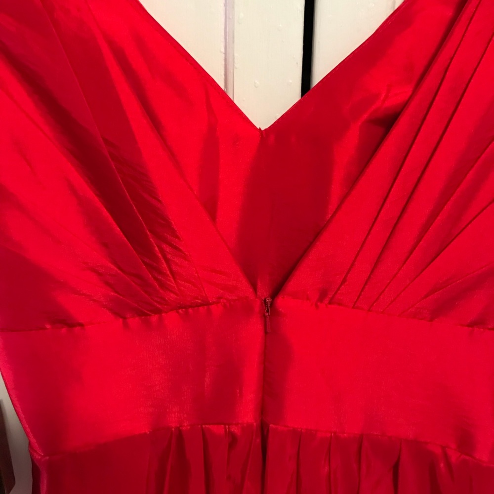 💲⤵️ Stunning Red Cocktail Dress - Picture 6 of 8